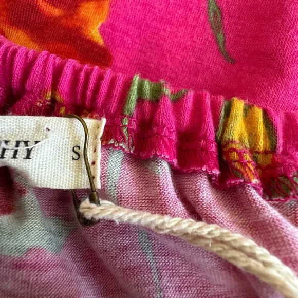 NWT And The Why Pink Floral Off Shoulder Flowy 3/4 Sleeve Blouse Size Small - Picture 8 of 14